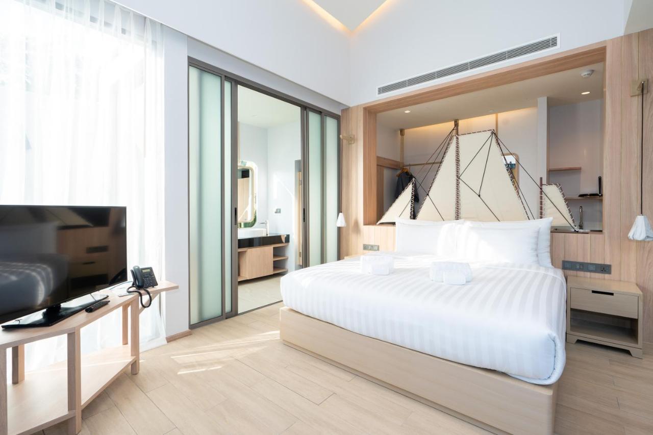 Panwaburi Beachfront Resort - Sha Extra Plus Экстерьер фото A bedroom at the hotel